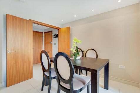 2_Dining Room-0