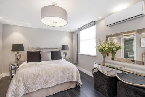 Master Bedroom (6...