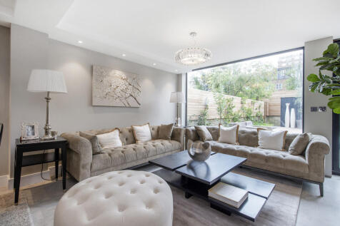 Reception Room (1...