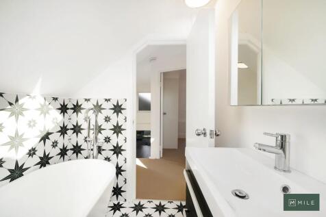 48C Springwell Av...