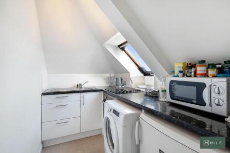 Flat 10, Mortimer...