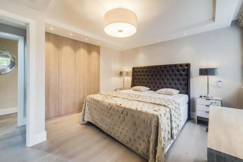 8_Main Bedroom-1 ...