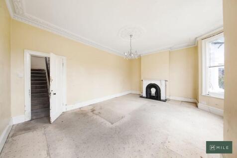 33 Warbeck Road -...