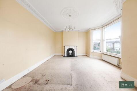 33 Warbeck Road -...