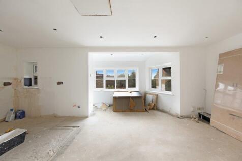 Flat 6, Buckingha...