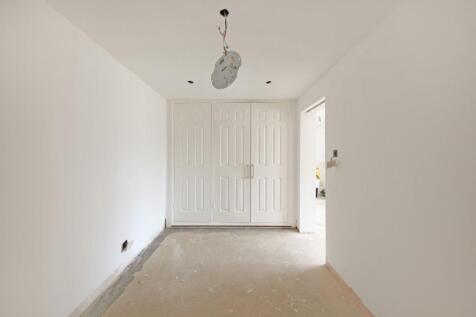 Flat 6, Buckingha...