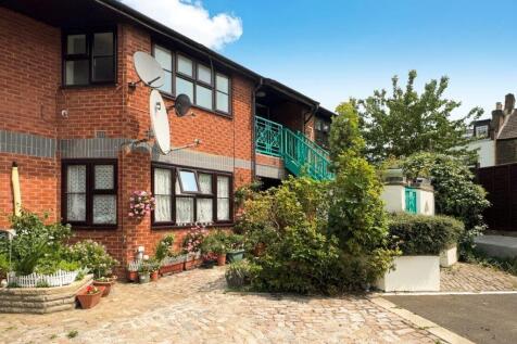 Flat 6, Buckingha...