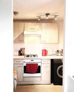 flat 9, 46 chippe...