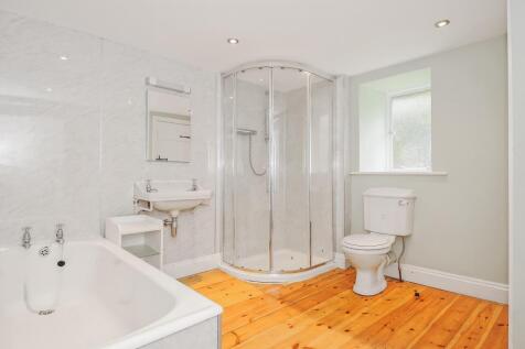 Upstairs Bathroom