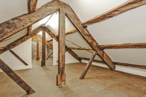 Large loft which can be used as playroom/study