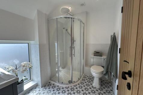 En-Suite To Bedroom One