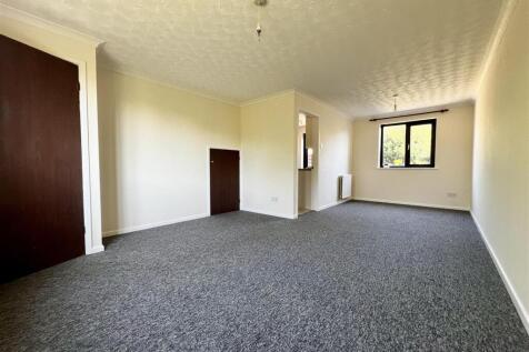 Sitting/Dining Room