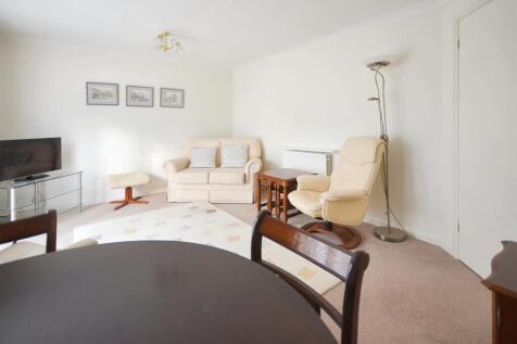 Sitting/Dining Room