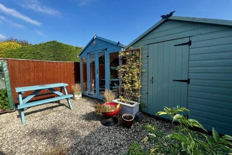 Summer House &amp; Shed