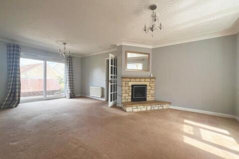 Sitting/Dining Room