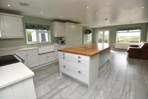 Kitchen/Dining/Family Room