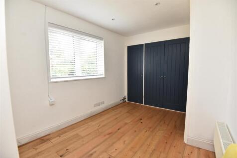 Versatile Reception Room