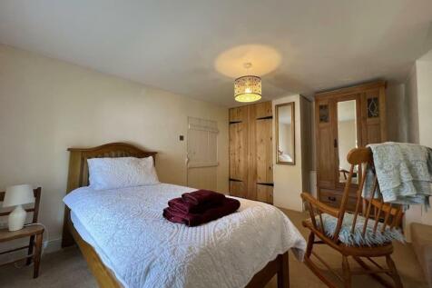Bedroom 3.jpg