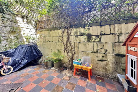 Property Image 10