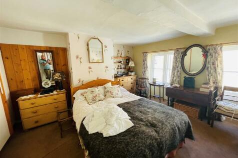 16churchbed1.jpg