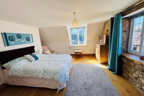 Swanbed22.jpg