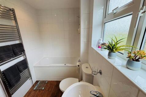 16wellbath.jpg