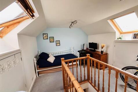 118attic.jpg