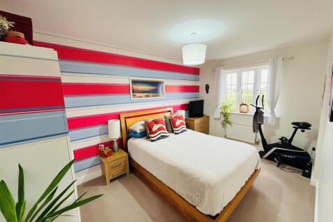 110linbed1.jpg