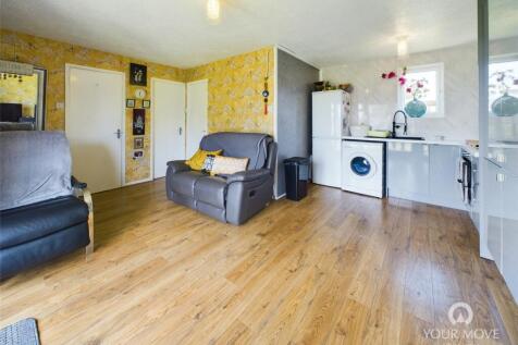 Lounge/Kitchen