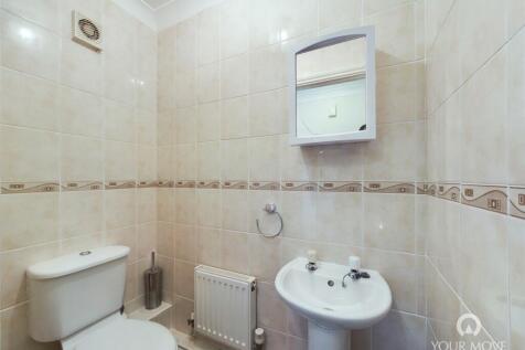 Cloakroom/Wc