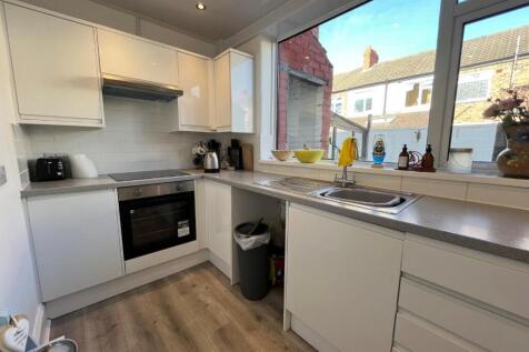 kitchen1.jpg