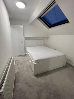 BED 2.jpg