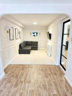 m10lounge.jpg
