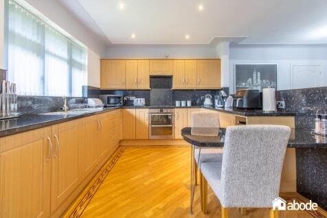 6 Chellow Dene.jpg