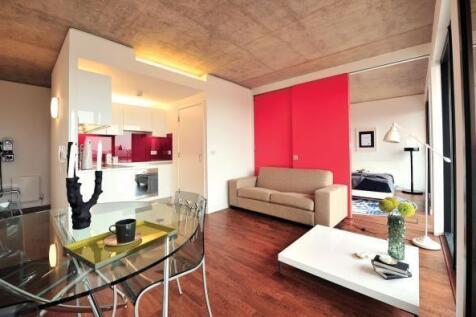Open plan lounge-bed