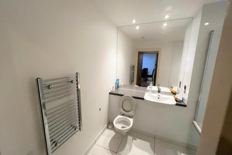 Bathroom (2)