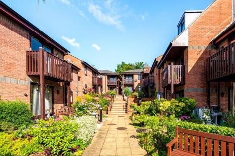 Paynes Court