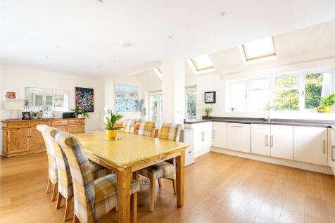 Kitchen/Diner/Family