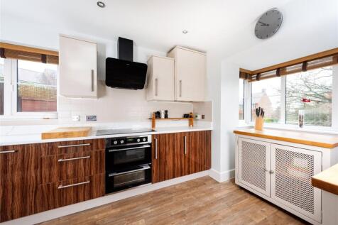 Kitchen/Dinng