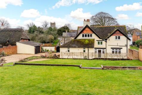 Garden/Rear