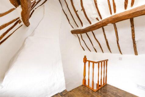 Dressing/Nursery