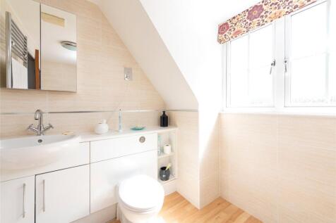 En Suite Bathroom