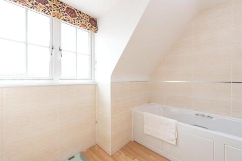 En Suite Bathroom