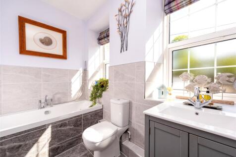 G/F Bathroom