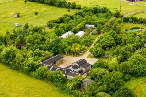 Stables/Land