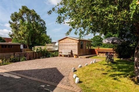 Parking/Summer House