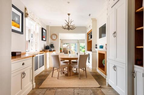 Breakfast Room