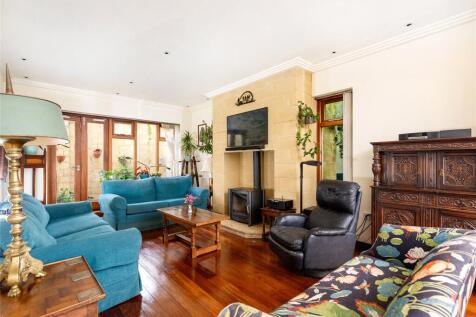 Sitting Area