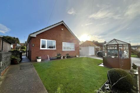Driveway &amp; Garage