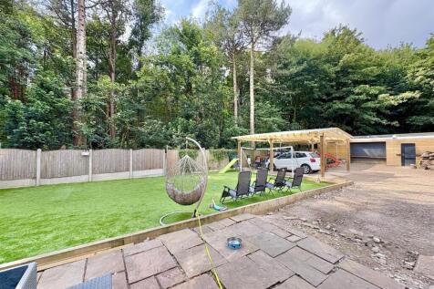 Enclosed Rear Garden